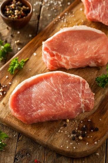 Boneless Pork Chop (varying weight 1.3-2.1 lbs) - HeirloomPorkShop.com @ LeBlanc Family Farm VT